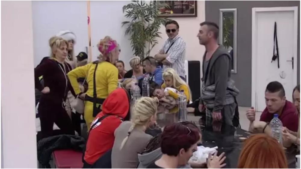 Teodora je napala Bebi Dol 