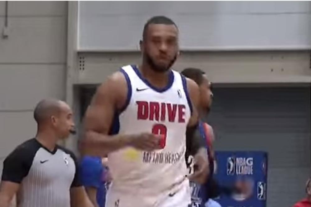 TUGA DO NEBA: Preminuo američki košarkaš koji je doživeo srčani udar na terenu