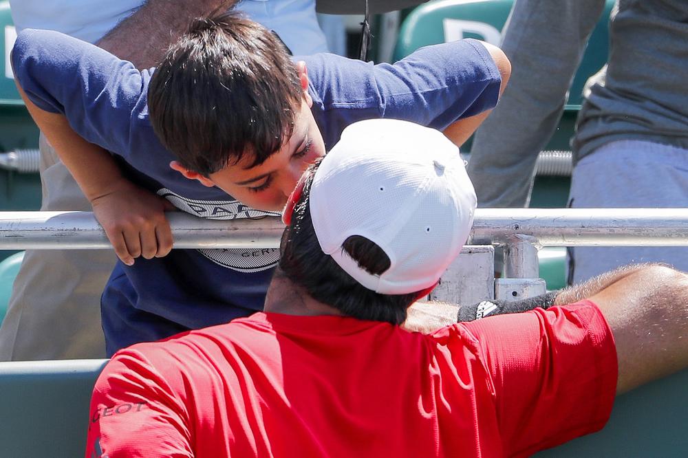 Ludnica na meču Verdasko - Kokinakis! Za ovakve stvari nema mesta na sportskim borilištima! (VIDEO)
