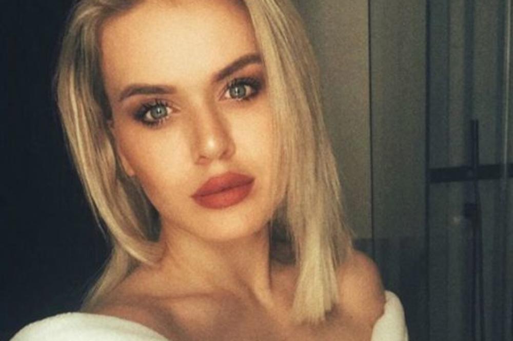 RAZUZDANA ALBANSKA GLUMICA: Na državnoj televiziji se pojavila bez gaćica, a tek da vidite njene privatne fotke... Pre će nam ona doći glave nego Tači! (FOTO)