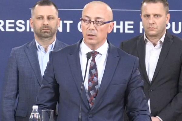 DA LI OVO ZNAČI PAD HARADINAJEVE VLADE? Srpska lista izlazi iz Vlade Kosova!