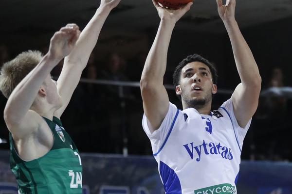 Objavio da ide na draft, pa ubacio 72 poena! (VIDEO)