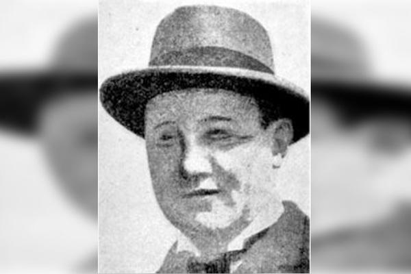 NAJBAHATIJI TATIN SIN! Današnja deca političara i tajkuna su MALA DECA za ovog sina ČUVENOG SRPSKOG POLITIČARA! (FOTO)