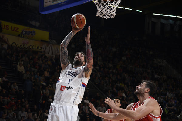 RAZGOROPAĐENI RADULJICA: Srbin ubacio 30 poena u Kini!