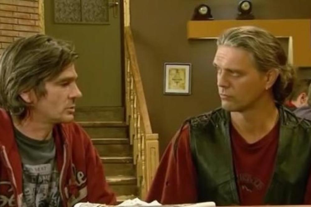 NE VERUJEMO ŠTA ČUJEMO: Ludi Čombe iz LUD, ZBUNJEN, NORMALAN je u braku sa GLAVNOM LEPOTICOM iz serije! (FOTO)