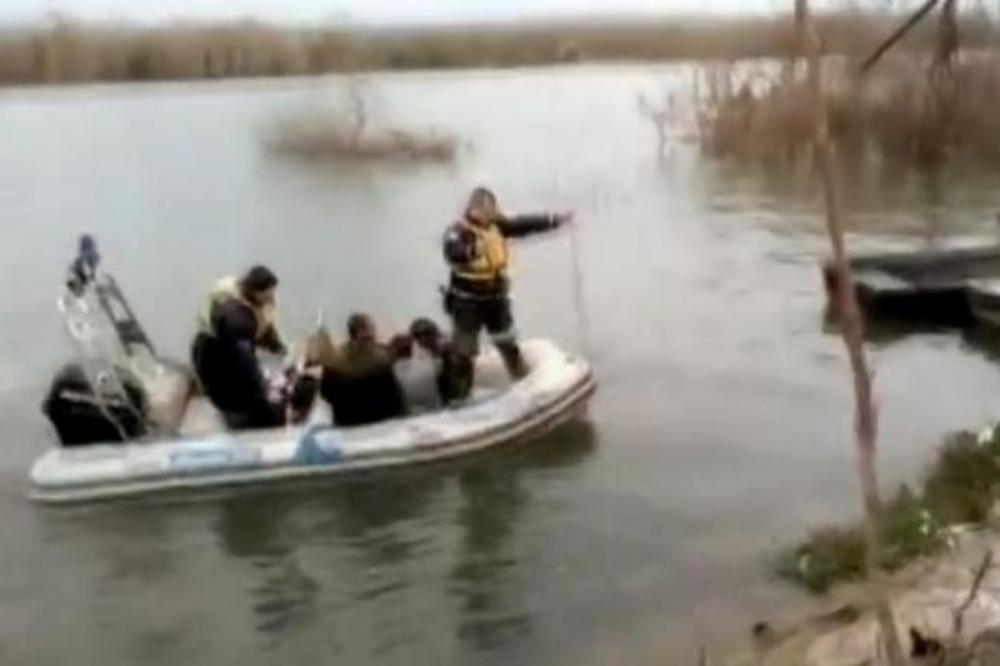 Migranti danima bili NASUKANI na ostrvo od granja usred nabujale Save: Spas je stigao u poslednji čas (VIDEO)
