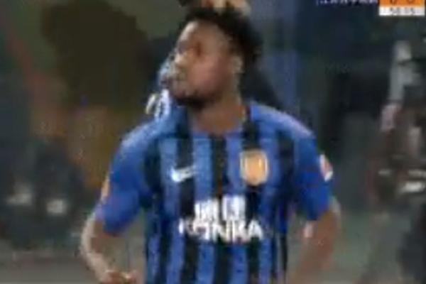 BOAĆI ZAKUCAO MREŽU NA DEBIJU: 18 minuta je bilo dovoljno da oduševi pun stadion! (VIDEO)