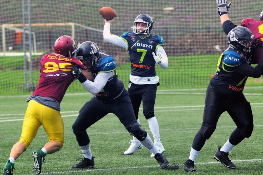 KAKVA DRAMA U FINIŠU: Vukovi dobili Divlje veprove u derbiju u Kragujevcu (VIDEO)!