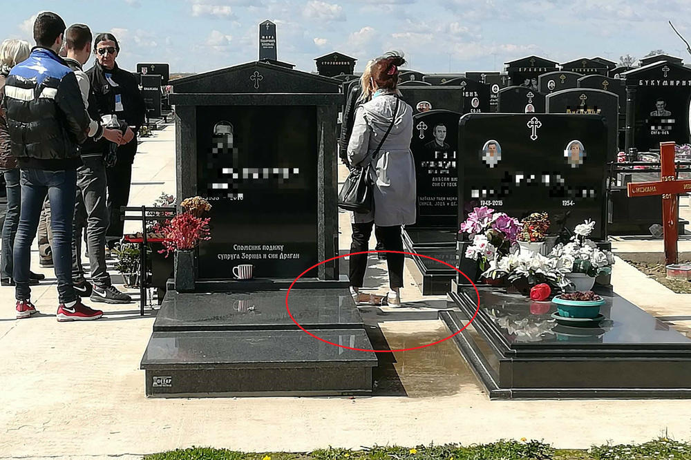 JEZIVI ZNAK NA JELENINOJ GODIŠNJICI! Tokom molitve se desio incident zbog kog su SVI ZANEMELI! (FOTO)