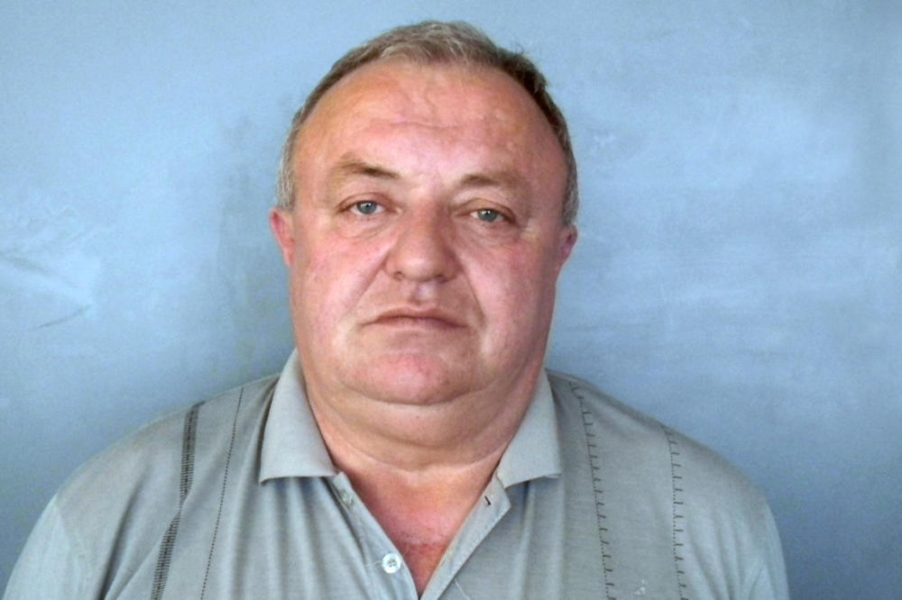 DA LI JE I VAS PREVARIO? Predstavljao se kao inspektor, pa tražio novac od firmi! (FOTO)