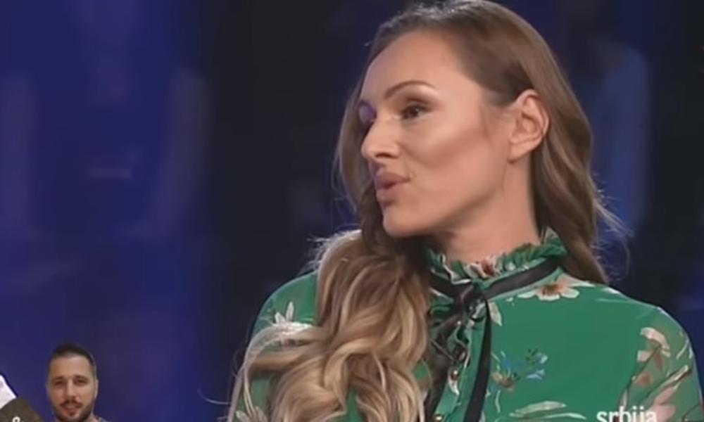 Nakon nezgode prevezena je na VMA  