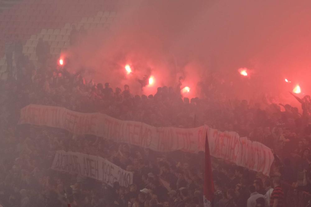 Na Marakani tuga do neba! Delije se oprostile od mladog saborca uz parolu koja slama srce! (FOTO) (VIDEO)