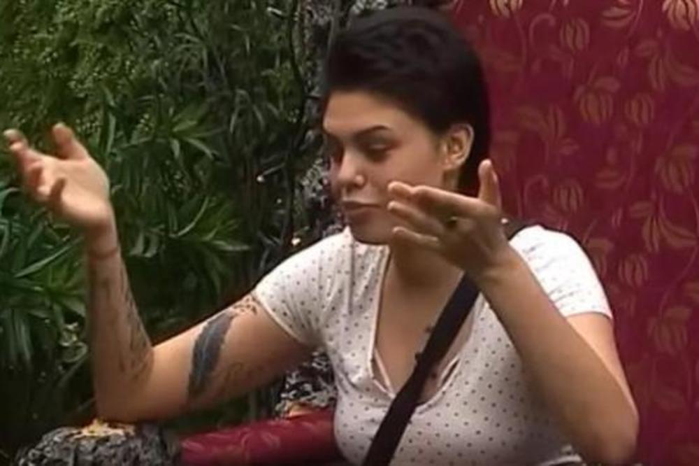 LUNA, MINA, SANJA, POTPUNO SE RAZGOLITILE! Ovo još nismo videli u ZADRUZI, neka ne gleda KO IMA SLABO SRCE! (FOTO)