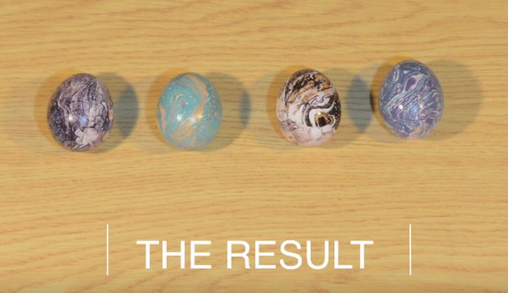 Ofarbajte uskršnja jaja za samo tri minuta  