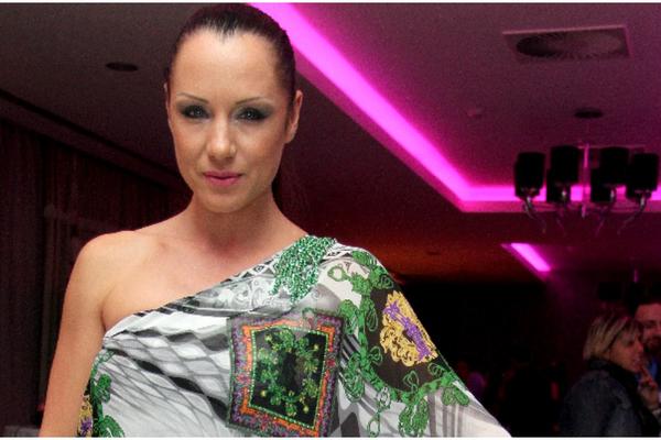 BEZ CENZURE: Ljuba Pantović se skinula DO GOLE KOŽE, pa zapalila Instagram (FOTO)