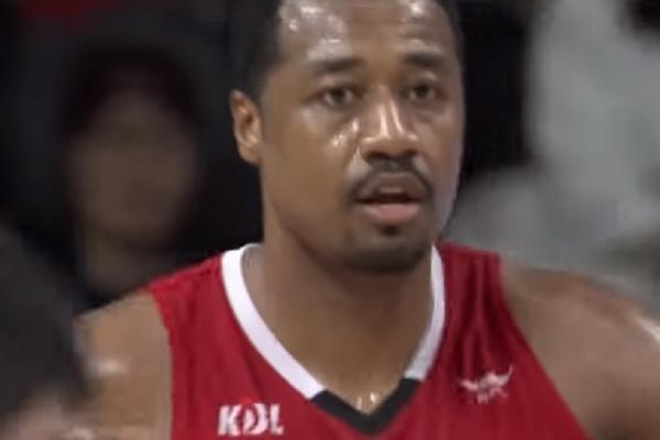 KOREJSKA GLUPOST NEMA GRANICE: Bio je MVP ABA lige, a sada je oteran iz Azije, i to zbog visine! (FOTO) (VIDEO)