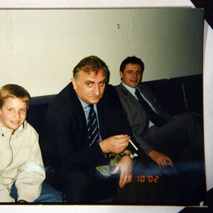 "PAO JE BATA! ENO GA, LEŽI U HODNIKU" Branka (54) su brutalno likvidirali na Terazijama: ĆERKU SU MU PRONAŠLI MRTVU