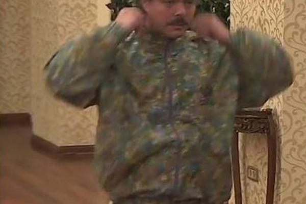 ĐUSOVA ŽENA SPASILA REPERA OD ZATVORA! Zvala Violu i molila je da OPROSTI BATINE