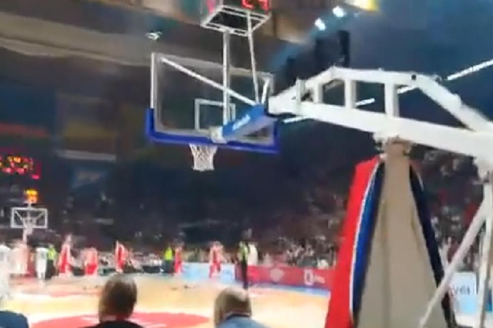 POBESNELE DELIJE URLALE NA SUDIJE! Pogrdna pesma na račun arbitara probila zvučni zid u Pioniru! (FOTO) (VIDEO)