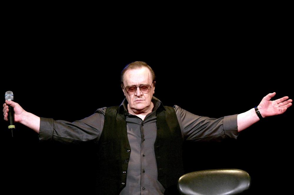 ZA OCA ARSENA DEDIĆA SVI SMO ZNALI DA MU JE OTAC SRBIN: A da li ZNATE šta mu je BILA MAJKA?