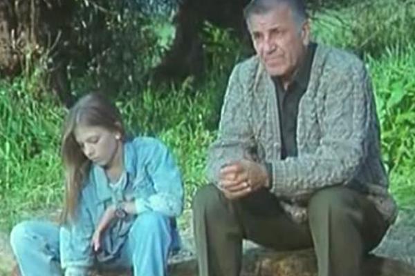 ZBOG OVE DEVOJČICE STE DANIMA PLAKALI: Batinu unuku obolelu od leukemije danas ne biste prepoznali FOTO