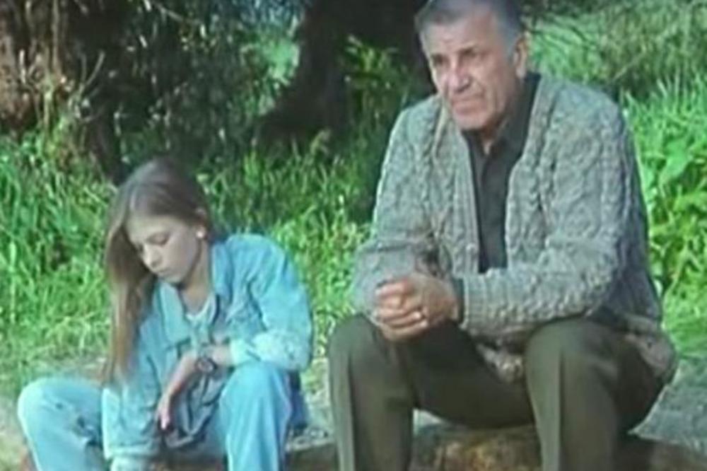 ZBOG OVE DEVOJČICE STE DANIMA PLAKALI: Batinu unuku obolelu od leukemije danas ne biste prepoznali FOTO