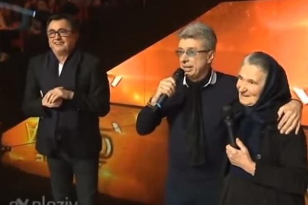 SEĆATE SE BAKA PAVLIKE KOJA SE POJAVILA U ZVEZDAMA GRANDA? Saša Popović joj je nešto obećao i sada je to i ispunio (VIDEO)