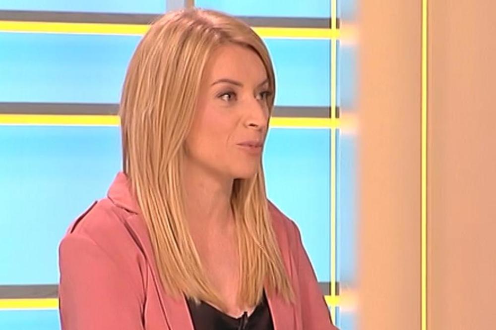 JUTARNJA DRAMA ANĐELKE PRPIĆ: Nestao joj muž, alarmirala prijatelje, a onda je shvatila o čemu se radi i UHVATILA SE ZA GLAVU (VIDEO)