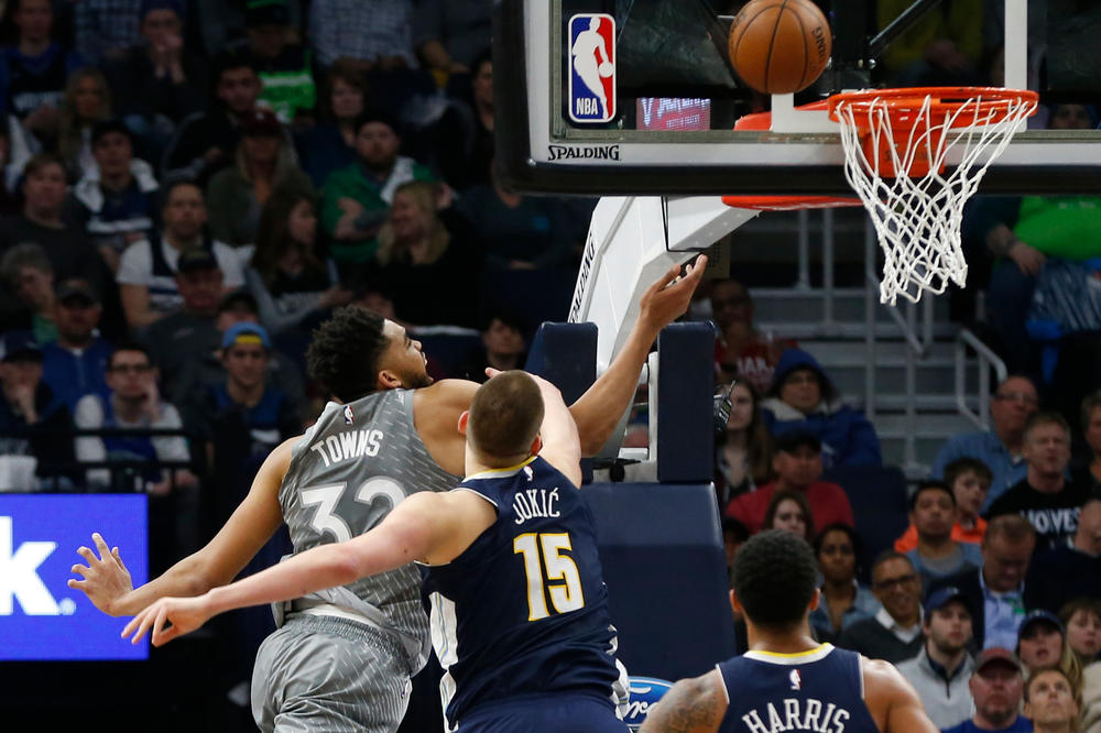 NBA PRIZNALA: Denver zbog sudija nije u plej-ofu! Jokić i Nagetsi žestoko oštećeni! (VIDEO)