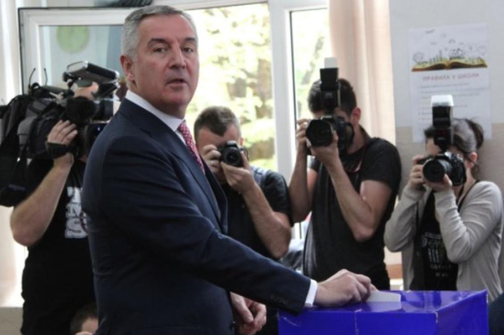 MILO SAZVAO TAJNI SASTANAK, OVO SU DOKAZI DA NEŠTO SPREMA! Sve je isplivalo, a evo i kako je UHVAĆEN