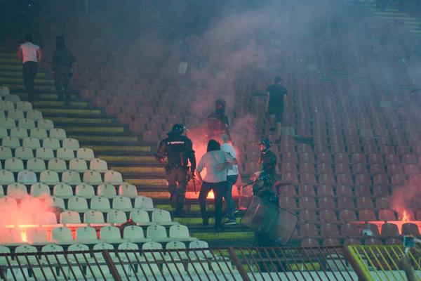 DOKLE, BRE, VIŠE? Nove kazne za Zvezdu i Partizan!