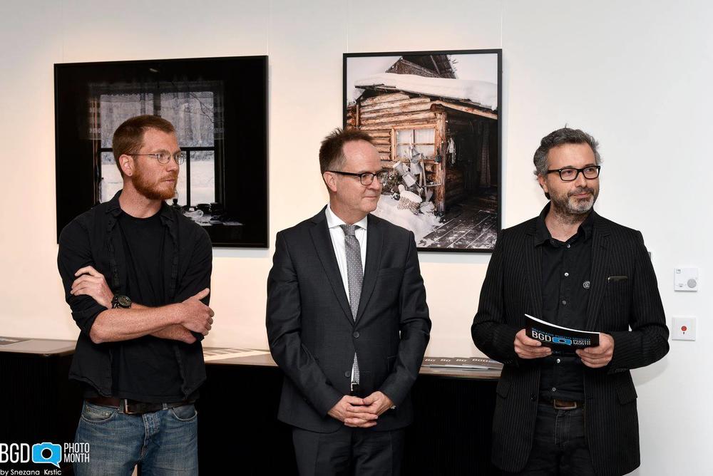 Autor u društvu ambasadora Švajcarske  