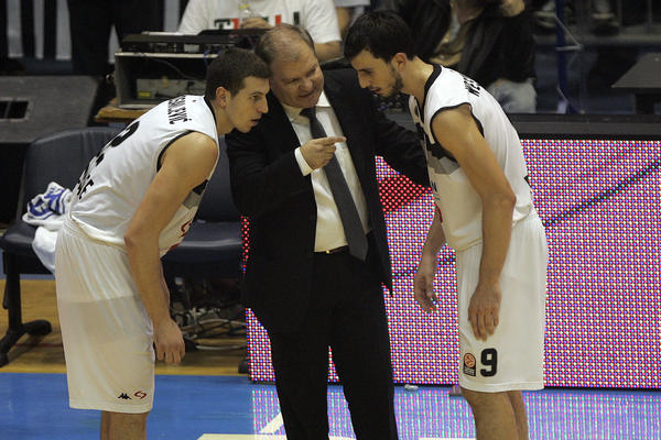 ŽIVOTNA DRAMA LJUBIMCA GROBARA: Da je prošao još koji sat, amputirali bi mi nogu! (FOTO)