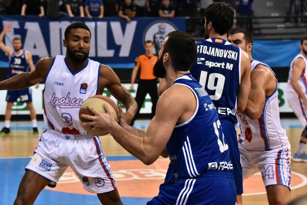 SKANDAL! Kamenovan autobus sa košarkašima MZT Skoplja dok su se vraćali sa gostovanja!