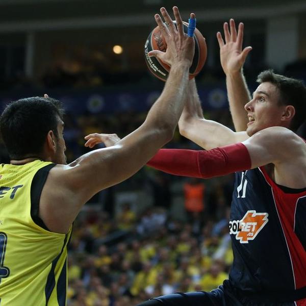 6 ČLANOVA FENERBAHČEA IMA SIMPTOME KORONE: Predsednik kluba objavio loše vesti