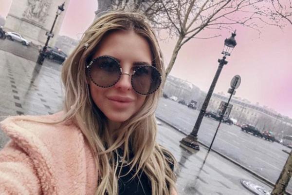 MA, ŠTA ĆE JOJ BRUSHALTER? Zorana Jovanović RASPAMETILA sve pratioce fotkom ali to nije sve, ima još jedan VRELI DETALJ! (FOTO)