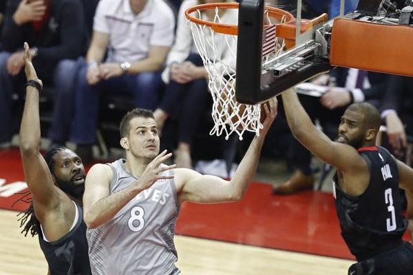 Lebron pritisnuo dugme za dominaciju! Minesota se raspala, samo je Bjelica bio vrhunski! U Oklahomi se čuo džez, umesto grmljavine! (VIDEO)