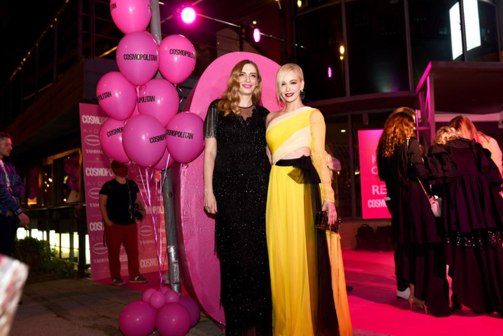 Glavna urednica Cosmopolitana, Aleksandra Orlić i Jelena Rozga  