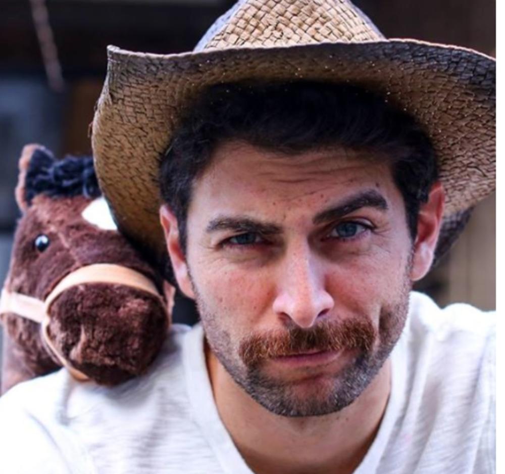 Nakon dolaska hitne pomoći odveli su ga u Medicinski centar Weill Cornell gde ga je pregledao tim urologa