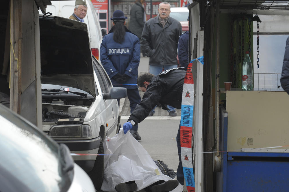 PRONAĐEN LEŠ MUŠKARCA: Telo je ležalo na stotinak metara od pružnog prelaza u Železniku!