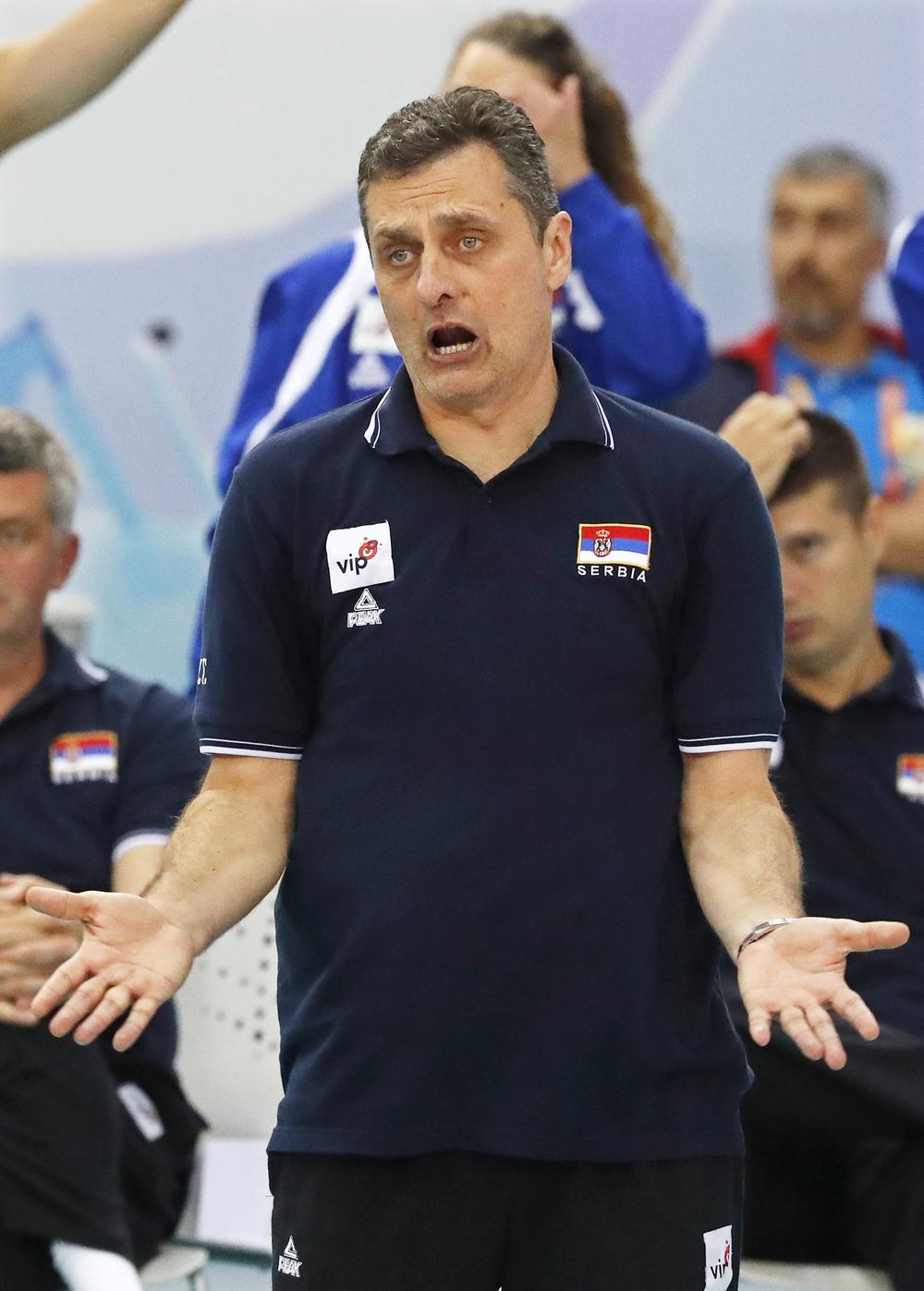 Zoran Terzić na spisku ima 22 igračice