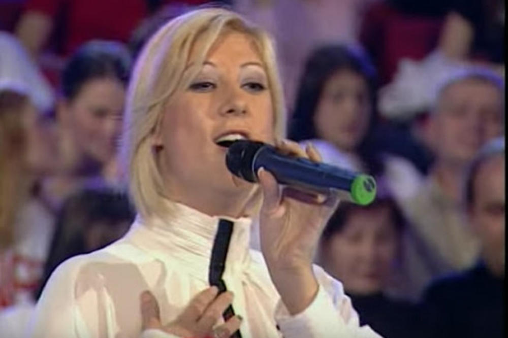 NADEŽDA BEZ BLAMA IGRA GOLA: MIKI JE RAZDRMAO, pa ne prestaje da vrcka! (VIDEO)