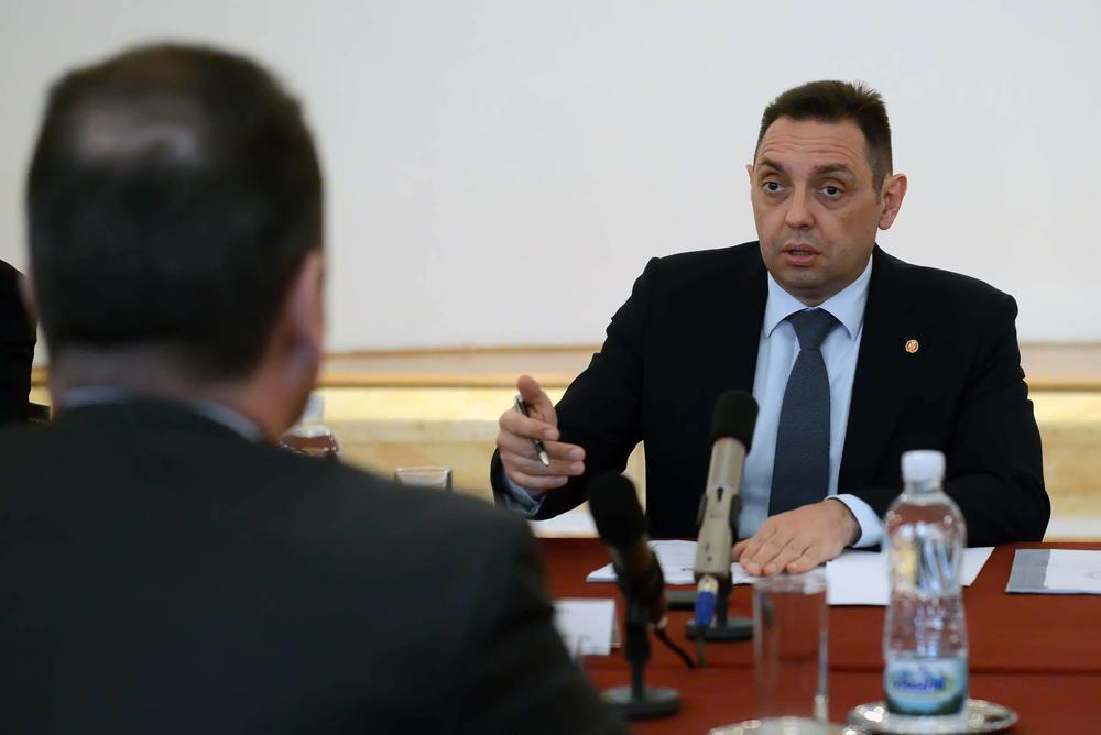 Aleksandar Vulin ističe da nije ni planirao da ide u Jasenovac