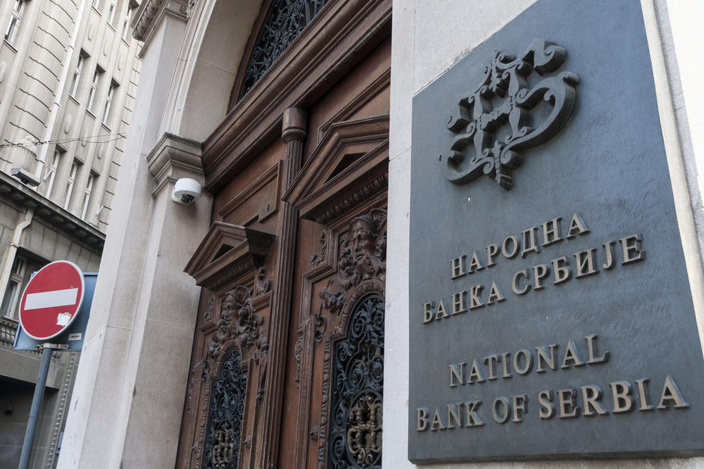 EVRO DANAS 117,57 DINARA! Narodna banka Srbije objavila srednji kurs