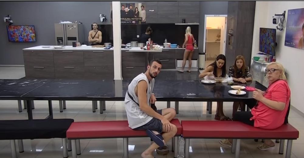 Pretpostavljaju da je nešto ozbiljno u pitanju  