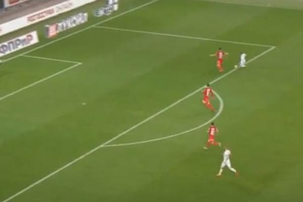 CRVENO-BELI U HAOSU! Stravičan kiks Maksimovića i pozdrav Moskovljana od titule, a možda i Lige šampiona! (VIDEO)