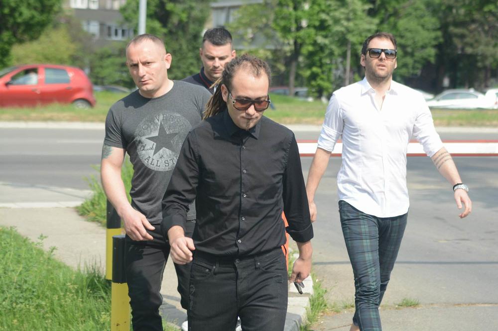 SAD TEK KREĆE BORBA ZA STARATELJSTVO: Rasta ne gubi vreme, već je posetio ADVOKATA!