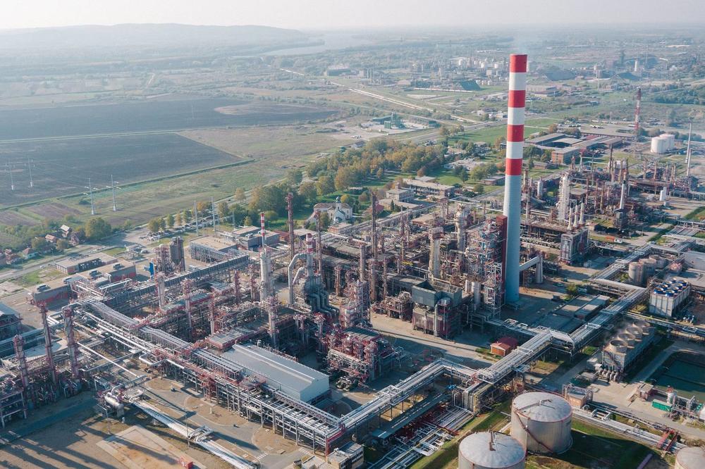 Antić: Radnici u Rafineriji nisu otrovani, mučninu izazvao SNAŽAN MIRIS