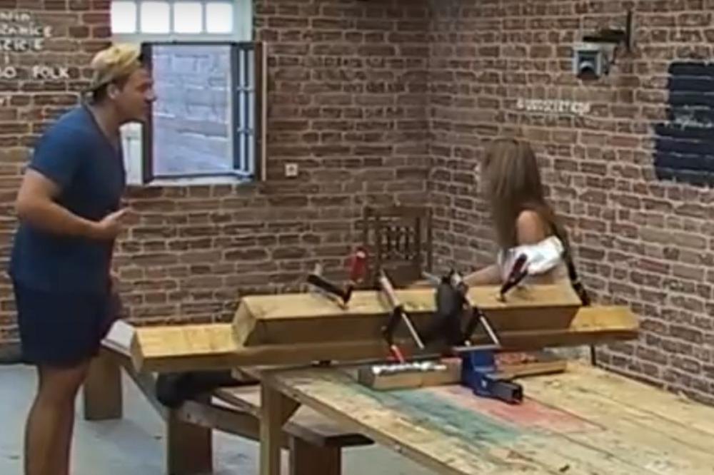 Kija doživela nervni slom, pa otkrila detalje iz braka sa Slobom: UVEK JE BIO LJUBOMORAN NA MENE, ON JE KOMPLEKSAŠ (FOTO)