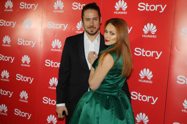 Kada se pojavio na muzičkoj sceni bio je NAJPOŽELJNIJI PEVAČ, ljubav svog života je upoznao U RIJALITIJU, a na početku karijere je izgledao NEPREPOZNATLJIVO (FOTO)